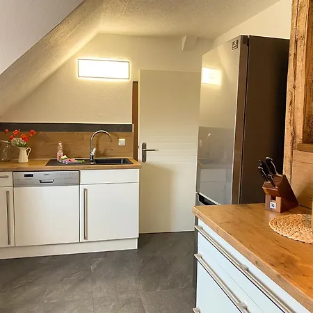 Groepernblick - Zentrumsnahe I 2 Schlafzimmer I 100 Qm I Parkplaetze In Der Umgebung Apartment